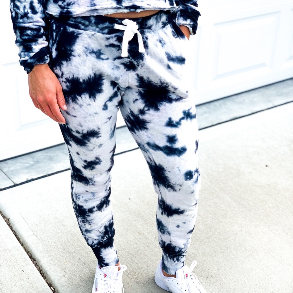 Tie-Dye Drawstring Sweatpants - Picture 2 of 2